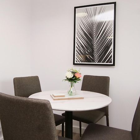 יורק Apartment 46 Luna With Free Parking מראה חיצוני תמונה
